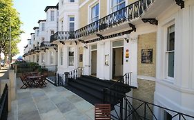 Andover House Hotel & Restaurant - Adults Only
